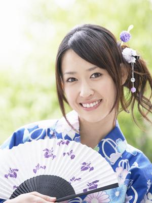 高機能日傘「COKAGE＋」でUV対策を徹底！雨の日も安心のおしゃれアイテムとは？