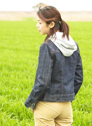 頭から足までコーディネートを提案