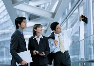 ブルガリのサングラスの特徴について